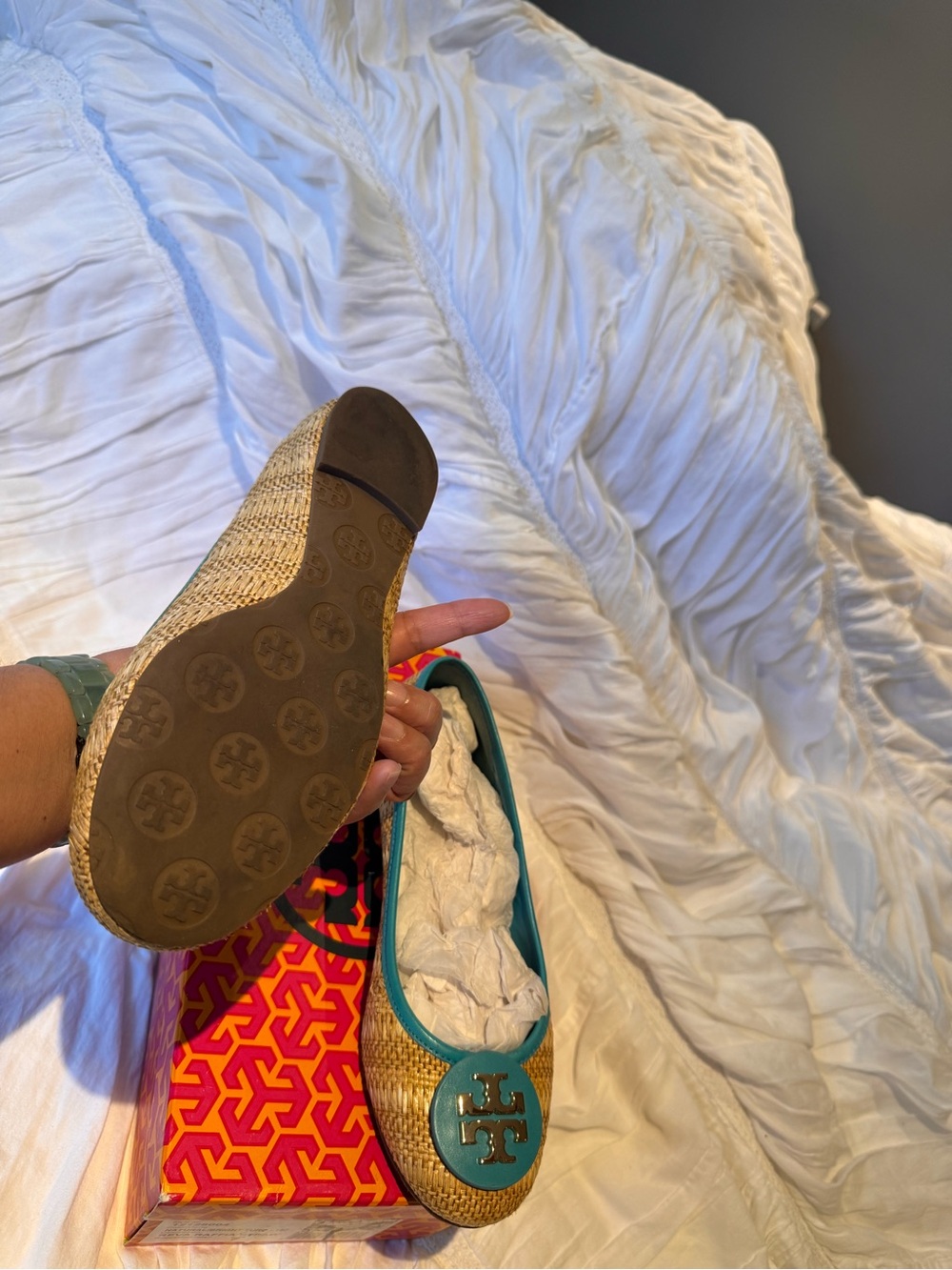 Tory Burch Raffia Ballet Flats with Turquoise Trim and Logo Medallion - Picture 5 of 9